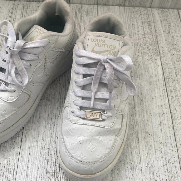 Nike Air Force 1 - Picture 11 of 13